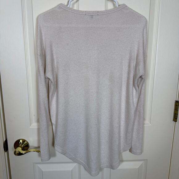 Quince Oversized XS Long Sleeve Crewneck Top Ivory Beige High Low Hem Minimalist - Picture 3 of 4